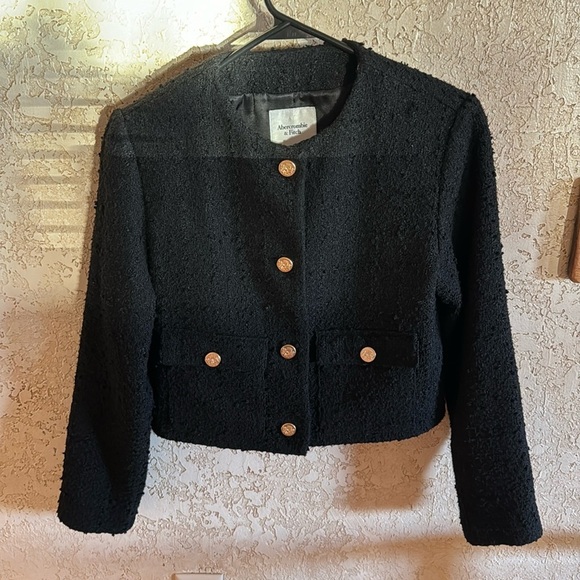 Abercrombie & Fitch Collarless Boucle Jacket - Picture 6 of 15